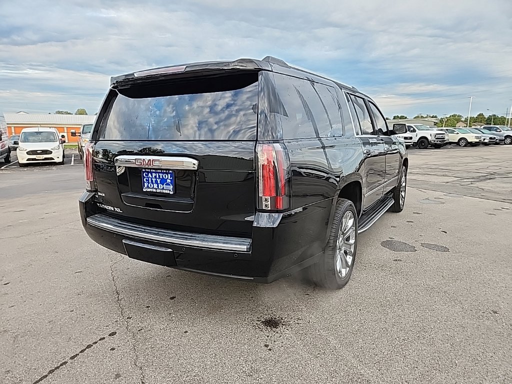 Used 2016 GMC Yukon XL Denali w/ Open Road Package AWD/4WD image 5