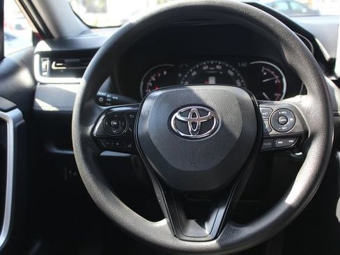 Certified 2023 Toyota RAV4 XLE FWD image 30