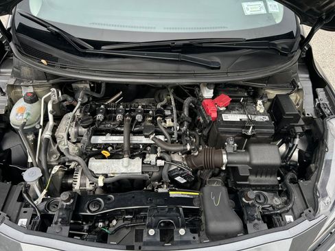 Used 2025 Nissan Versa SV FWD image 27