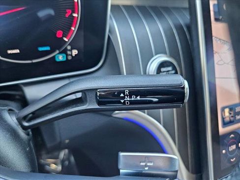 Certified 2023 Mercedes-Benz GLC 300 image 12