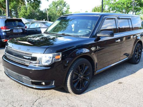 Used 2019 Ford Flex SEL w/ Equipment Group 202A AWD/4WD image 2
