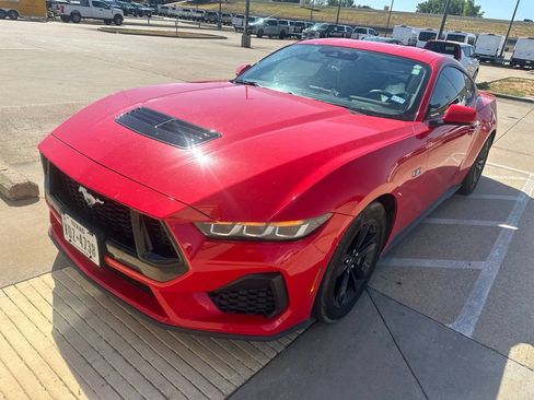 Used 2024 Ford Mustang GT RWD image 1