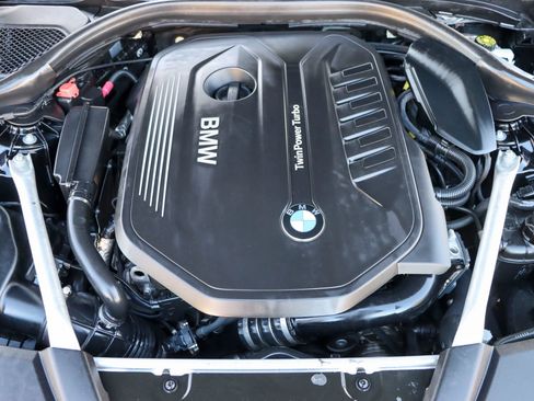 Used 2018 BMW 540i image 42