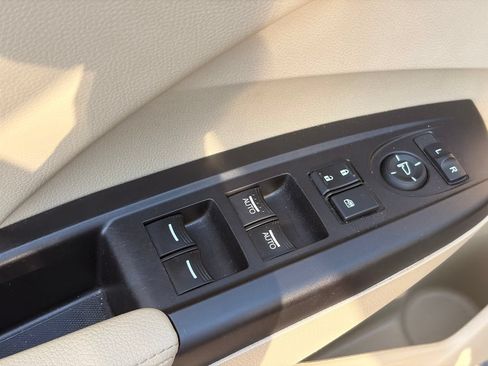 Used 2016 Acura RDX AWD w/ Technology Package image 22