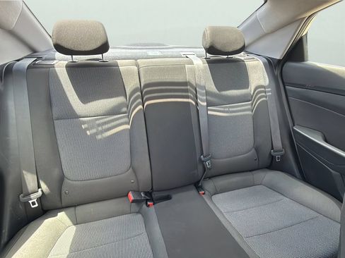 Used 2020 Hyundai Accent SE FWD image 23