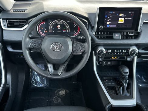 Used 2024 Toyota RAV4 XLE FWD image 13