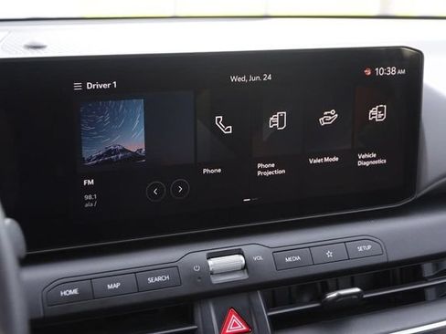 Used 2025 Kia K4 FWD image 16
