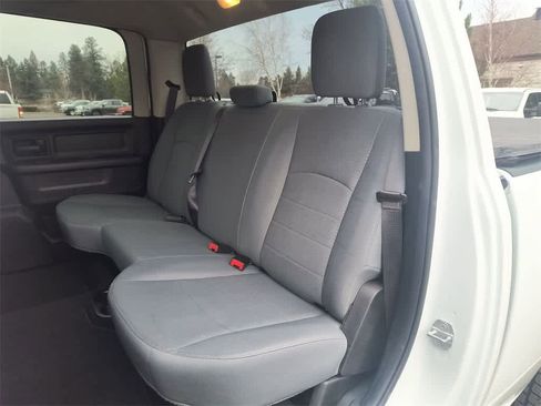 Used 2017 RAM 2500 Tradesman w/ Chrome Appearance Group image 21