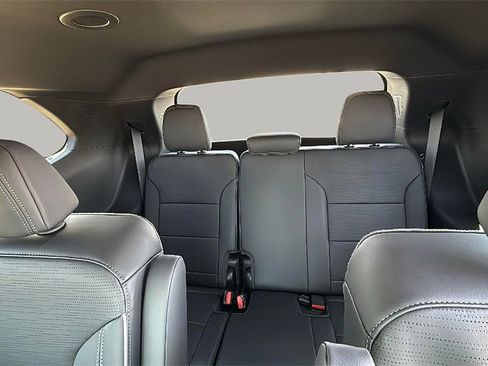 New 2025 Buick Enclave Sport Touring w/ Power Package image 11