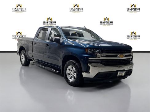 Used 2020 Chevrolet Silverado 1500 LT w/ Convenience Package image 3