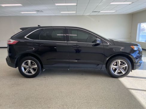 Used 2024 Ford Edge SEL w/ Convenience Package AWD/4WD image 6