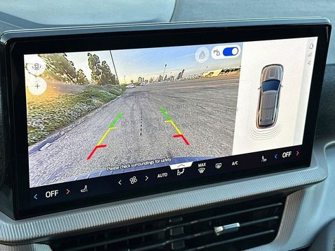 New 2026 Ford Explorer Active image 18