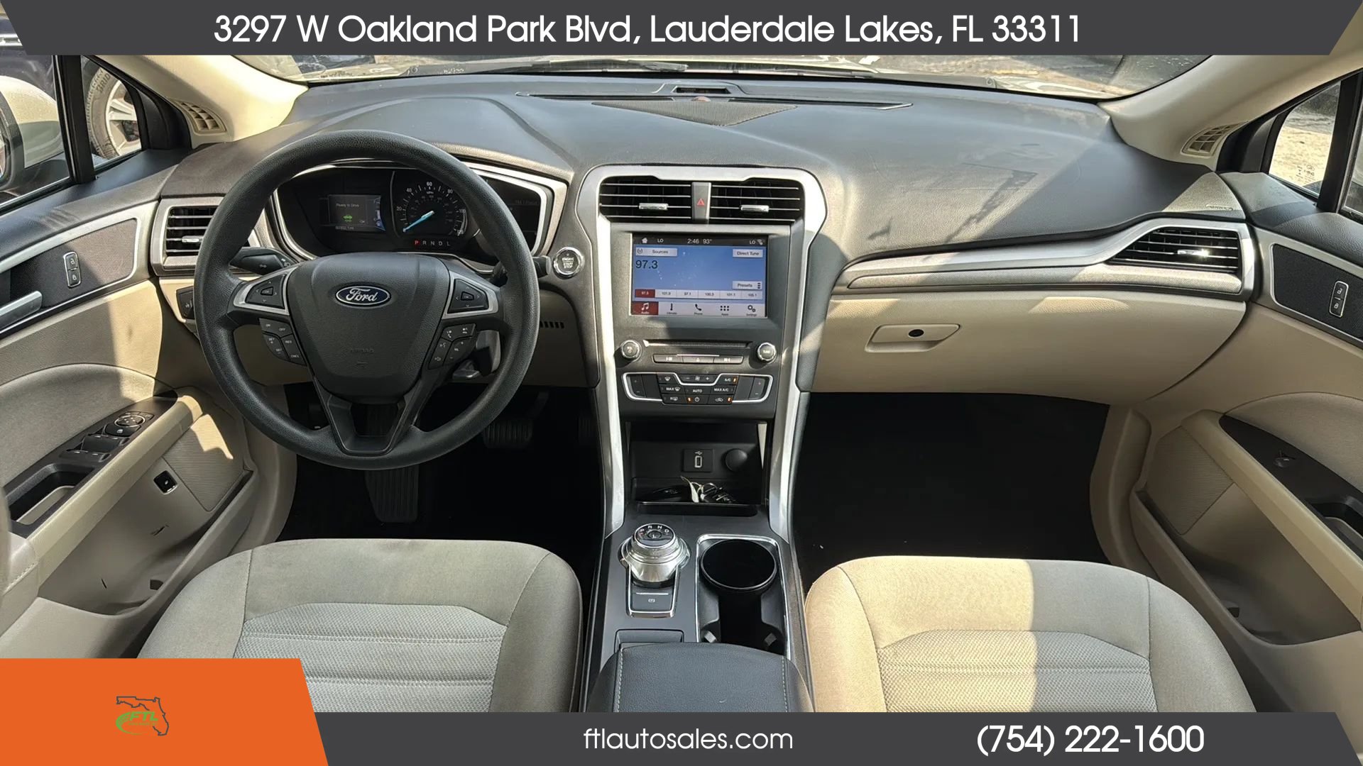 Used 2018 Ford Fusion SE FWD image 28