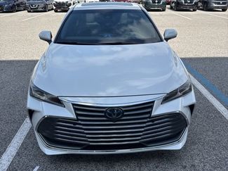 Used 2020 Toyota Avalon Limited video 2