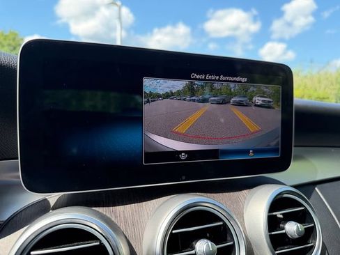 Used 2020 Mercedes-Benz C 300 4MATIC Sedan image 11