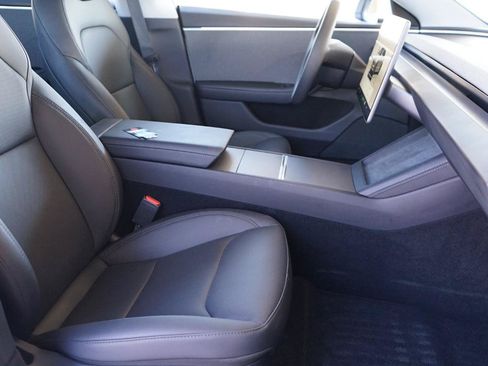 Used 2025 Tesla Model 3 RWD image 17
