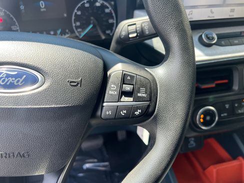 Used 2023 Ford Maverick XLT FWD image 16