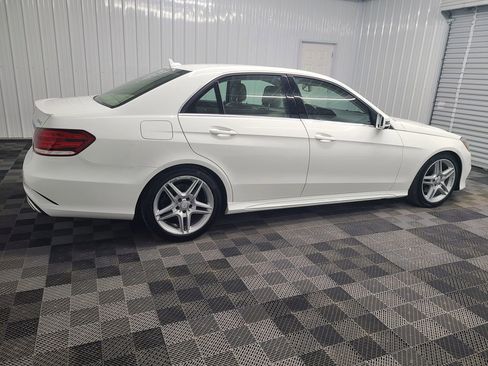 Used 2014 Mercedes-Benz E 350 4MATIC Sedan image 11