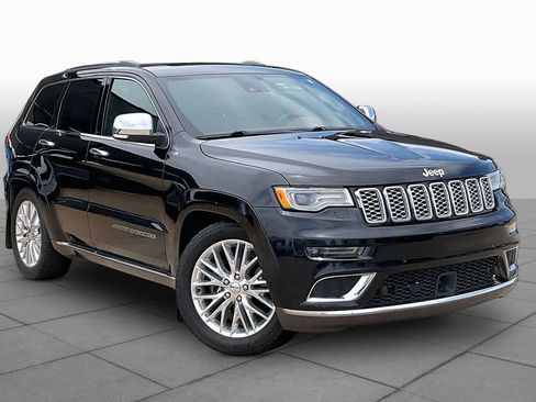 Used 2017 Jeep Grand Cherokee Summit AWD/4WD image 4