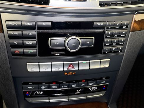 Used 2014 Mercedes-Benz E 350 Coupe image 25