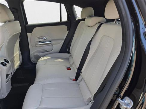 New 2026 Mercedes-Benz GLA 250 GLA 250 image 15