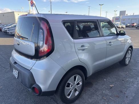 Used 2015 Kia Soul image 7