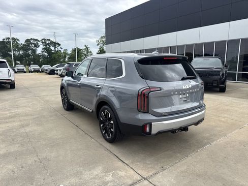 Used 2024 Kia Telluride SX w/ Towing Package FWD image 23