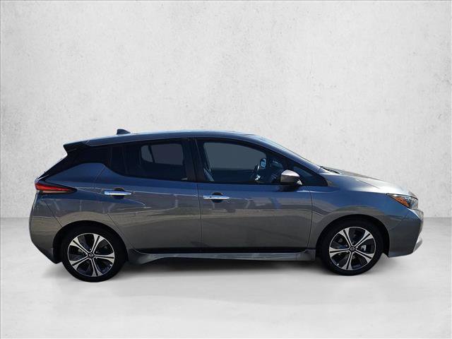 Used 2021 Nissan Leaf SV FWD image 4