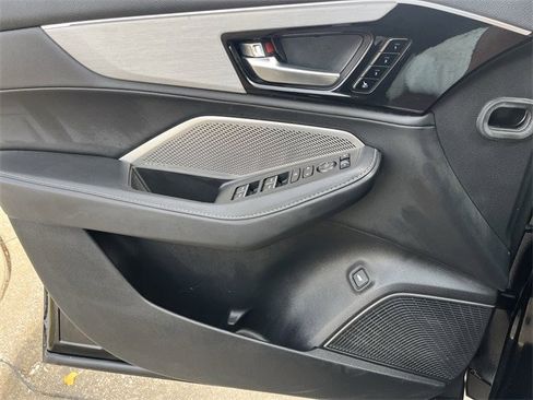 Certified 2023 Acura MDX FWD w/ Technology Package image 26