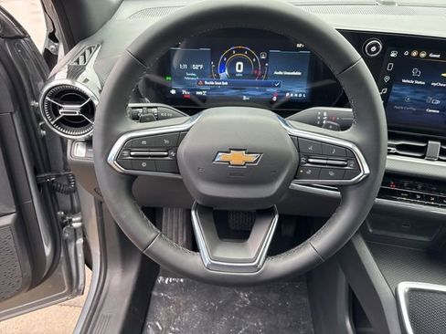 New 2026 Chevrolet Equinox LT w/ Safety and Technology Package AWD/4WD image 16