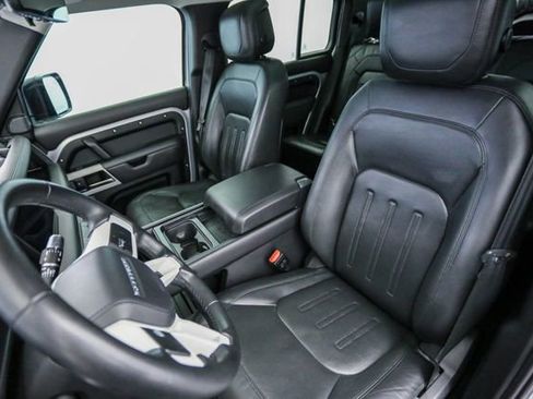 Used 2020 Land Rover Defender 110 SE AWD/4WD image 19