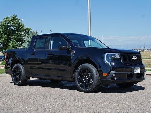 New 2025 Ford Maverick Lobo image 7