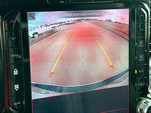 Used 2025 RAM 1500 Lone Star image 17