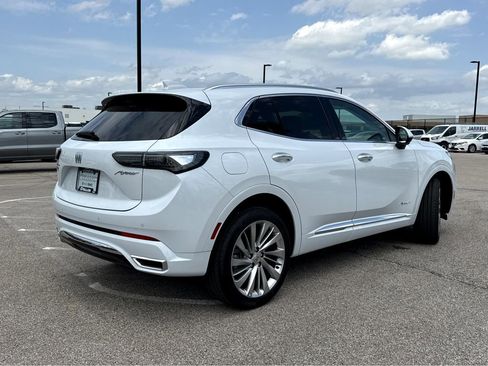 New 2026 Buick Envision Avenir image 2