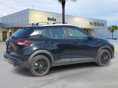 Used 2024 Nissan Kicks SV w/ Exterior Package FWD image 7