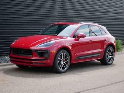 New 2025 Porsche Macan S