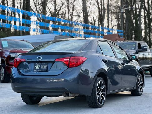 Used 2017 Toyota Corolla LE FWD image 7