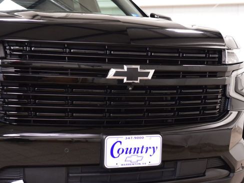 Used 2024 Chevrolet Tahoe RST w/ Luxury Package AWD/4WD image 11
