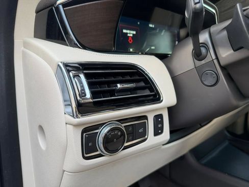 Used 2019 Lincoln Navigator Reserve image 67