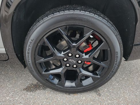 Certified 2024 Chevrolet Traverse RS w/ LPO, Floor Liner Package FWD image 31