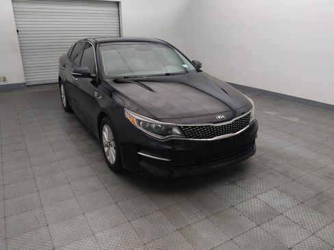 Used 2018 Kia Optima EX image 14