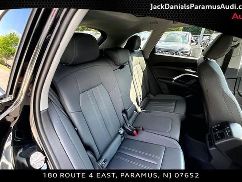 Used 2025 Audi Q5 Premium w/ Convenience Package AWD/4WD image 19