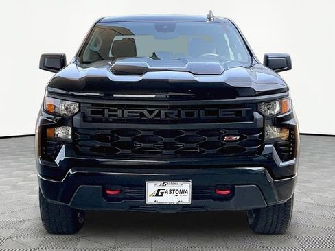 Used 2023 Chevrolet Silverado 1500 Custom Trail Boss w/ LPO, Dark Essentials Package AWD/4WD image 2