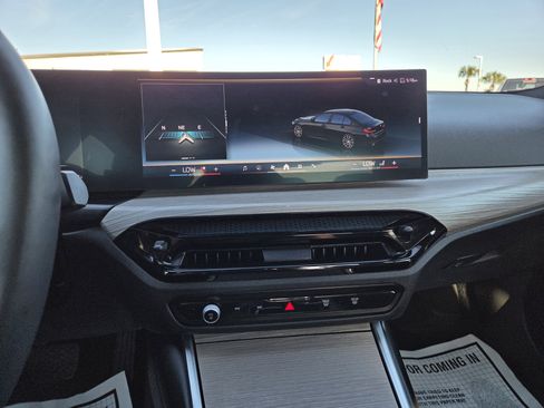 Used 2025 BMW 330i Sedan image 31