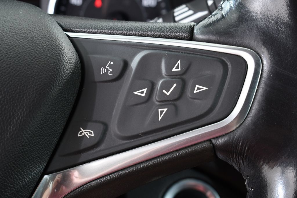 Used 2018 Chevrolet Equinox Premier AWD/4WD image 33