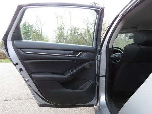 Used 2021 Honda Accord LX image 18