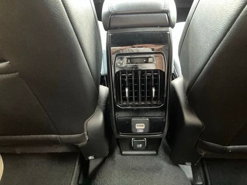 Used 2024 Jeep Compass Limited AWD/4WD image 18
