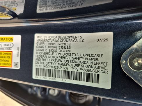Certified 2025 Honda Accord SE image 35