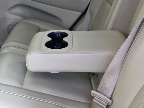 Used 2019 Jeep Grand Cherokee Limited w/ Luxury Group II RWD image 11