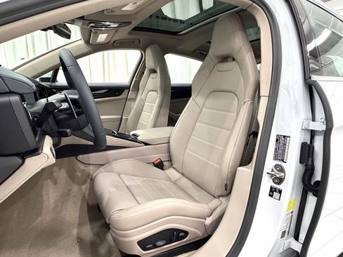 New 2026 Porsche Panamera 4 image 31